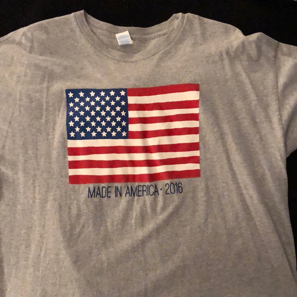 Grey men’s T-shirt